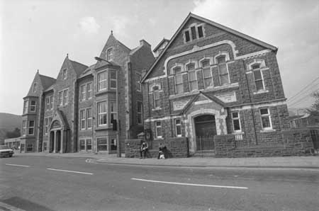 Station Road Methodist Treorchy photographed in 1990