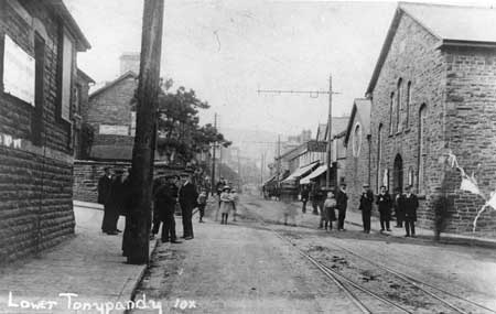 A view of lower Tonypandy from the early 1900s 
