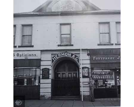 Hermon Tonypandy photographed in Novmember 2009
