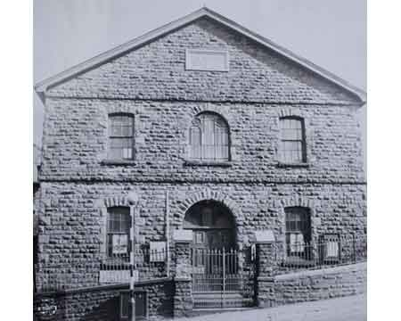 Trerhondda Ferndale photographed in Aprl 2010