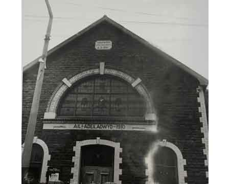 Calfaria Blaenrhondda photographed in 1979.